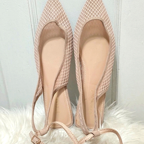 Hikari pointed toe Flat Mule In biege🌴 - Picture 4 of 7